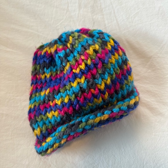 HANDMADE BEANIES - 3 - Picture 2 of 3